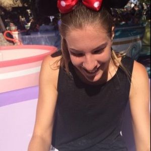 Meet your Posher, Leah